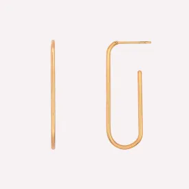 LARGE OVAL HOOP EARRINGS IN GOLD