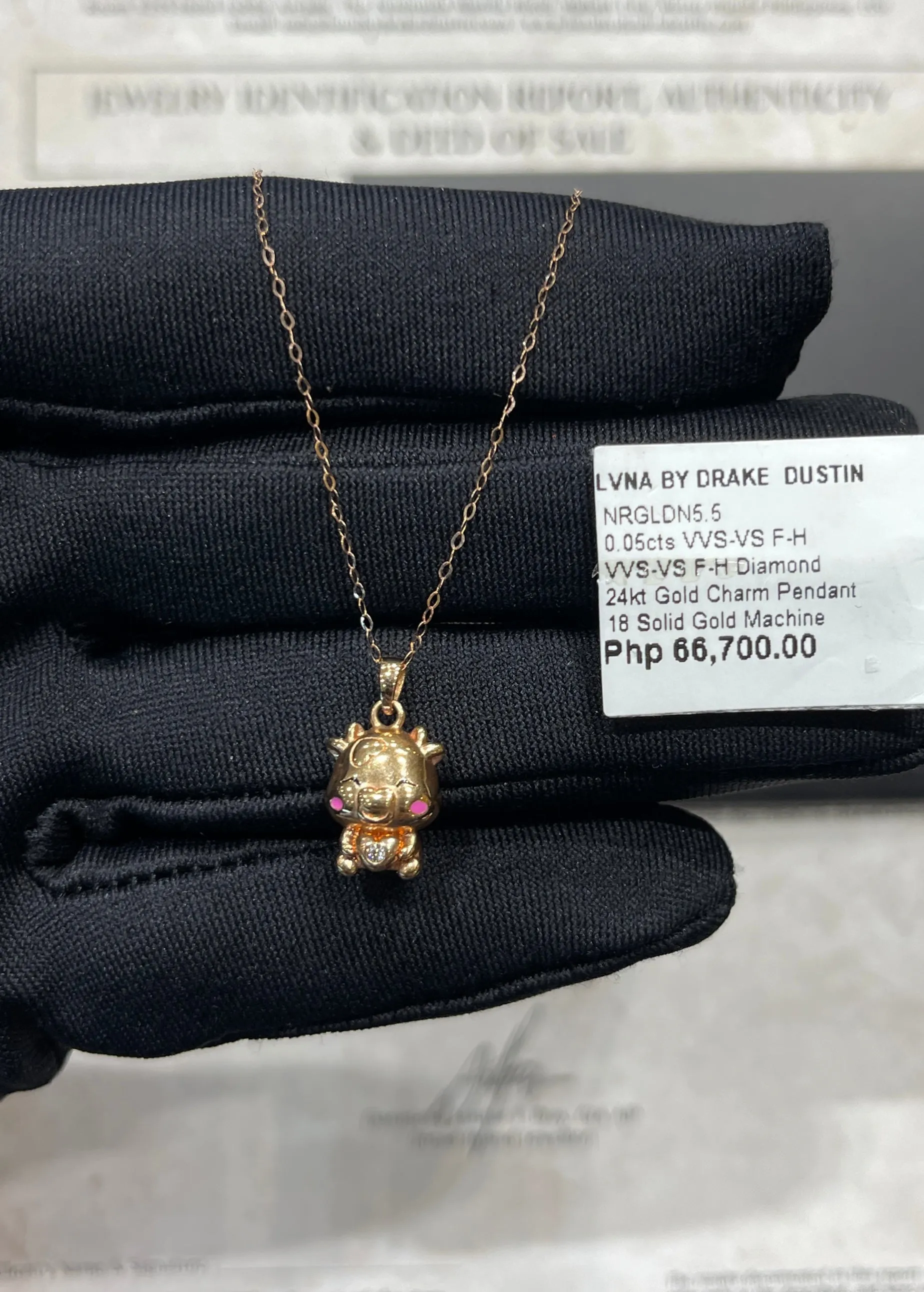 Rose Lucky Pig Diamond Necklace 18kt