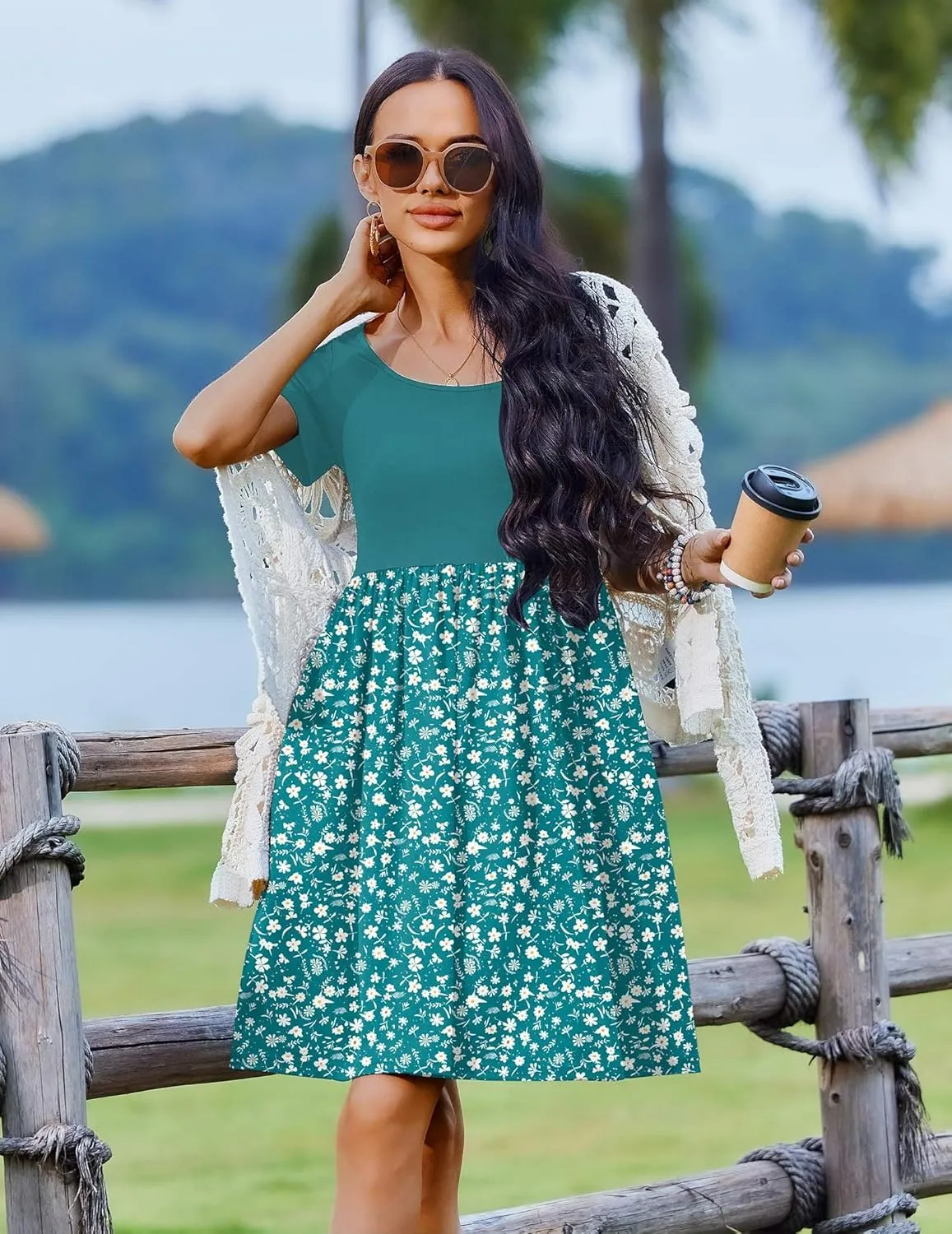 Zeagoo Womens Casual Dress Floral Patchwork Summer Dress Square Neck Short Sleeve A Line Flowy Swing Mini Dress with Pockets
